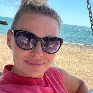 Юлия из Монино, мне 42, познакомлюсь для общения