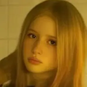 Я Ангелина, 24, знакомлюсь для совместных путешествий в Санкт-Петербурге