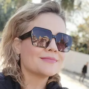 Я Анна, 41, знакомлюсь для общения в Санкт-Петербурге