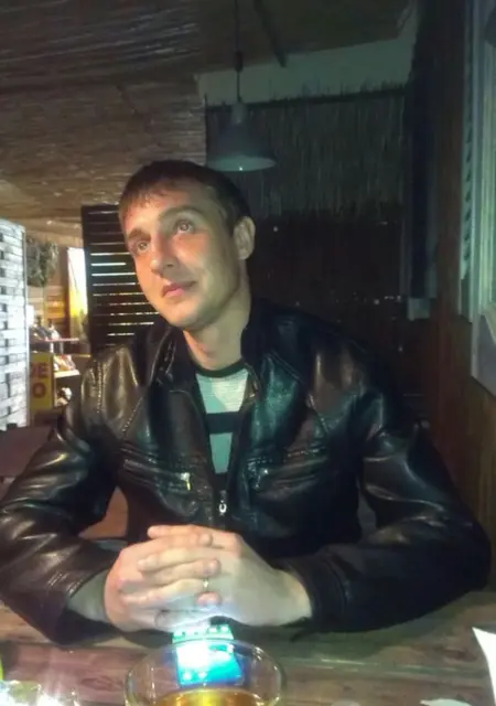 Я Александр, 36, знакомлюсь без обязательств в Абинске