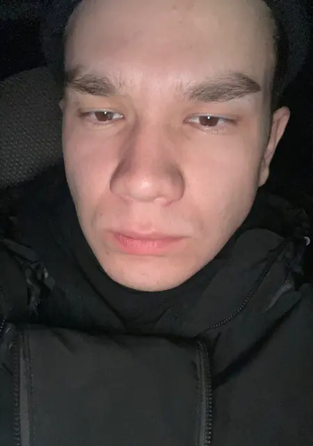 Я Руслан, 23, знакомлюсь без обязательств в Уйском