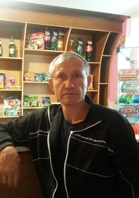 Даня из Гороховца, ищу на сайте постоянные отношения