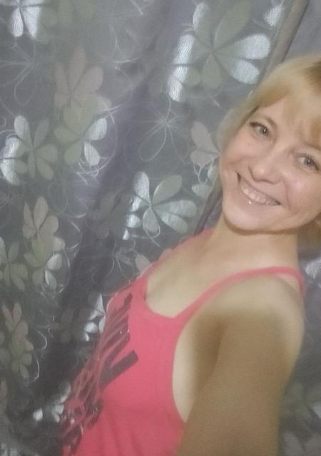 Я Наташа, 41, знакомлюсь для приятного времяпровождения в Волгограде