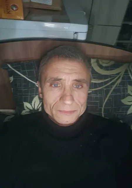 Роман из Нытвы, ищу на сайте дружбу