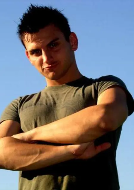 Я Сергей, 48, знакомлюсь для общения в Гукове