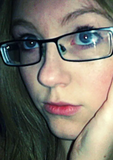 Я Виолетта, 27, из Тамбова, ищу знакомство для общения