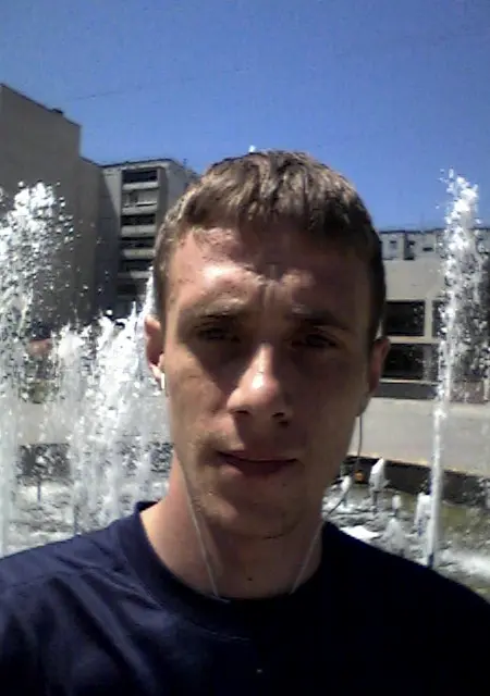 Я Николай, 37, из Темрюка, ищу знакомство для постоянных отношений