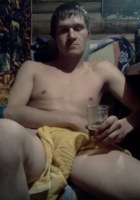 Григорий из Катайска, мне 34, познакомлюсь на одну ночь