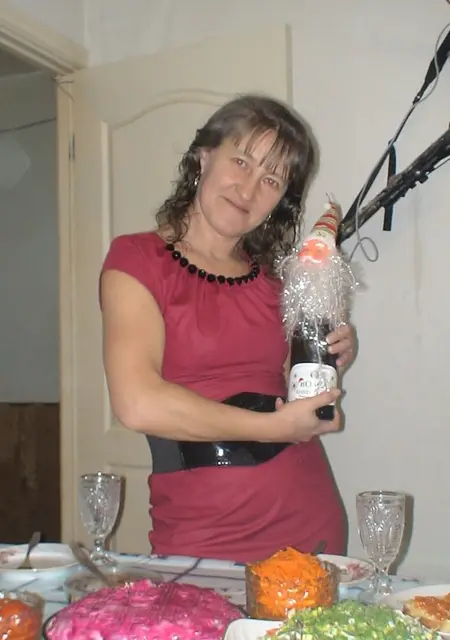 Я Ирина, 53, из Перми, ищу знакомства без обязательств