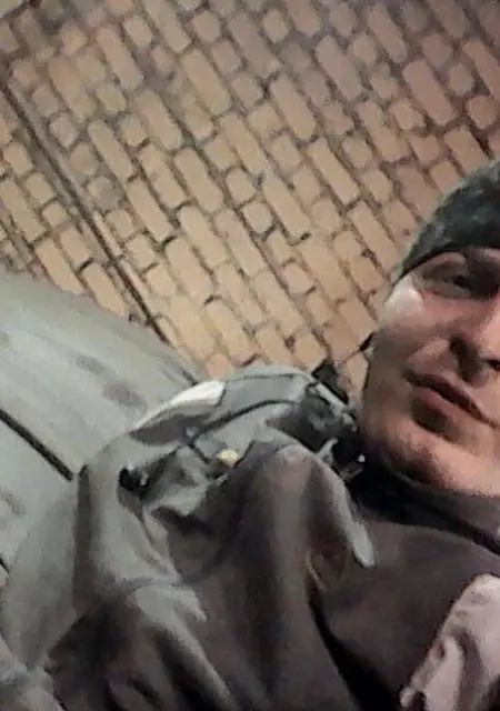 Дмитрий из Тихвина, ищу на сайте приятное времяпровождение