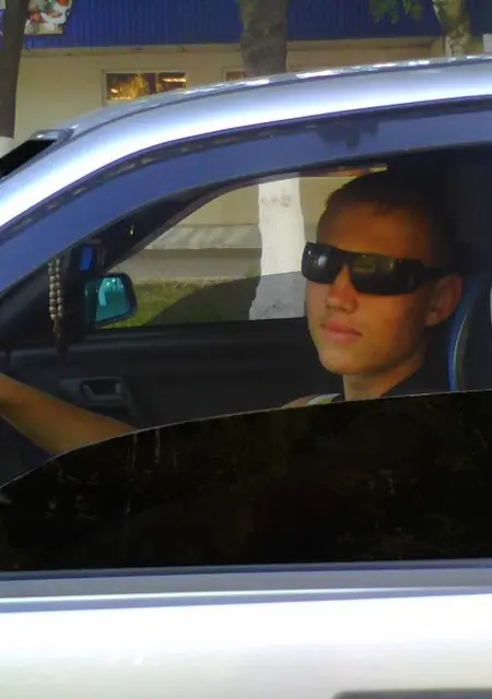 Константин из Бугульмы, мне 33, познакомлюсь на одну ночь