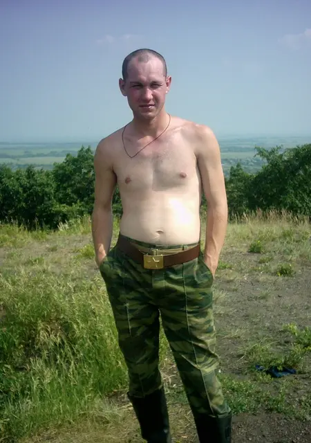 Саша из Звенигова, мне 41, познакомлюсь без обязательств