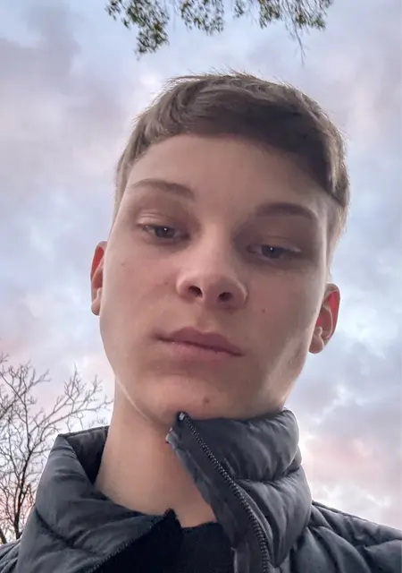 Я Fedor, 19, из Роговской, ищу знакомство для общения