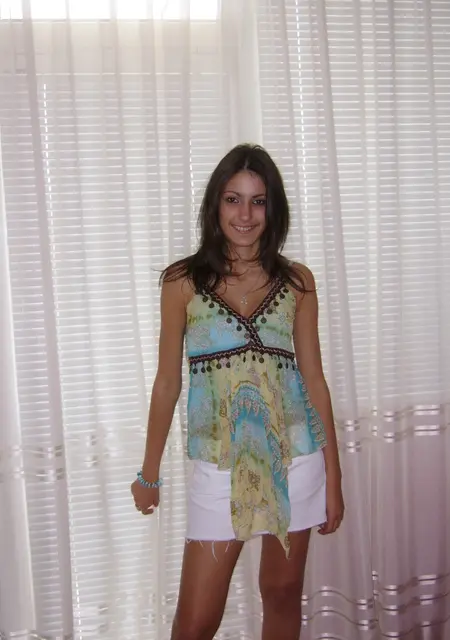 Сабина из Бродокалмака, мне 25, познакомлюсь для вирта