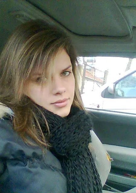 Катерина из Артемовского, мне 21, познакомлюсь без обязательств