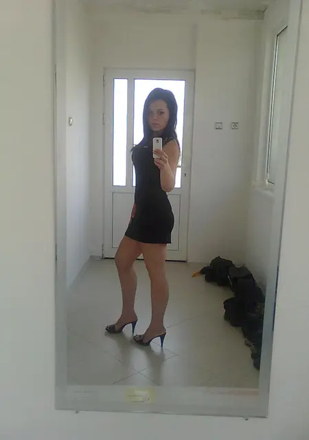 Лариса из Ульяновки, ищу на сайте знакомства на одну ночь