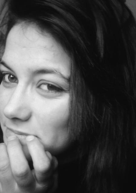 Оксана из Михайловки, ищу на сайте общение