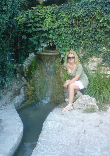 Валентина из Ногира, мне 25, познакомлюсь для вирта