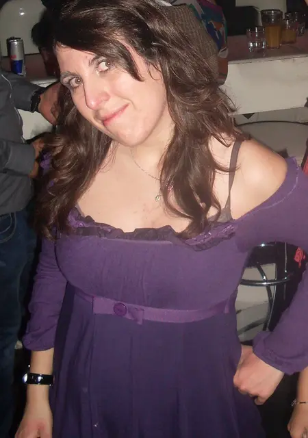 Я Роза, 25, из Маиса, ищу знакомство для дружбы