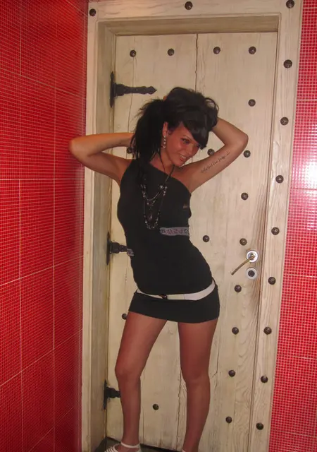 Варвара из Полысаева, мне 22, познакомлюсь для общения