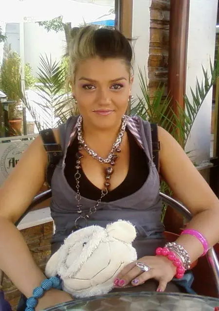 Я Елена, 22, знакомлюсь для вирта в Страже