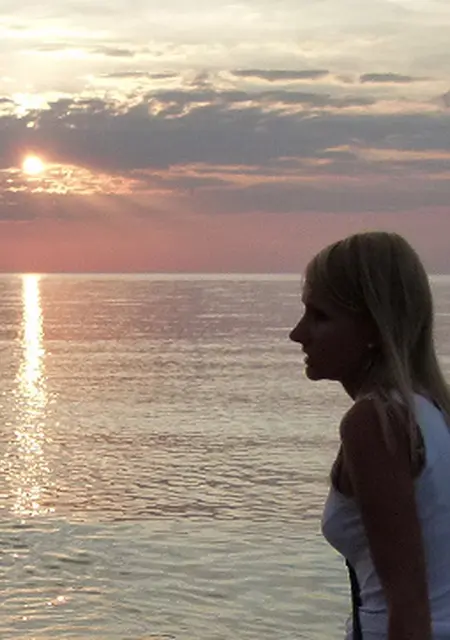 Я Алина, 25, из Воркуты, ищу знакомство для постоянных отношений