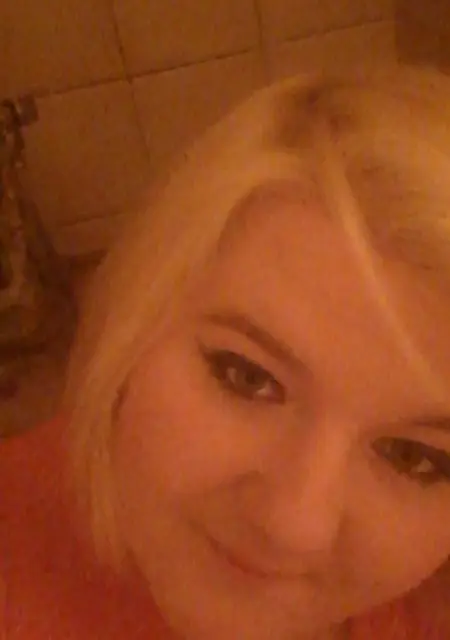 Ульяна из Опочки, ищу на сайте общение