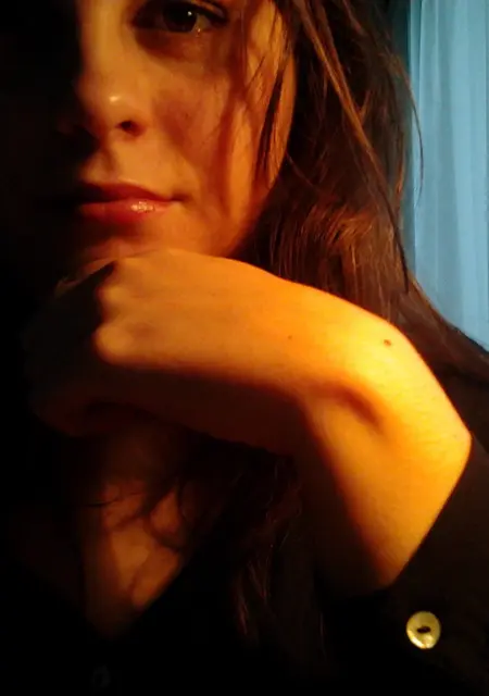 Алла из Каменска, мне 23, познакомлюсь для вирта