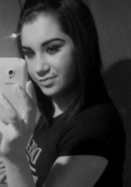 Авелина из Зернограда, ищу на сайте общение