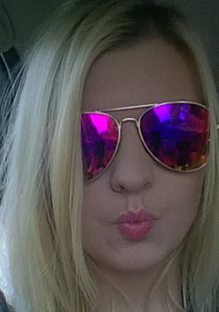 Валентина из Армавира, мне 21, познакомлюсь для вирта