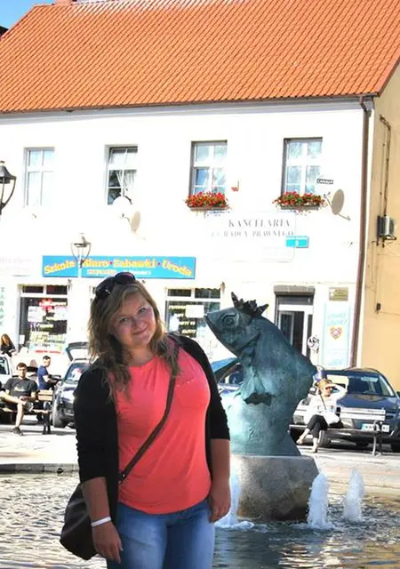 Дина из Бузулука, мне 24, познакомлюсь без обязательств