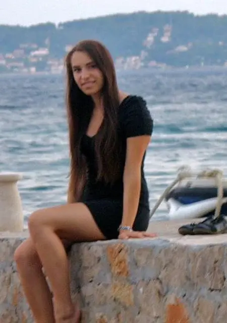 Я Ангелина, 20, из Краснокамска, ищу знакомство для вирта