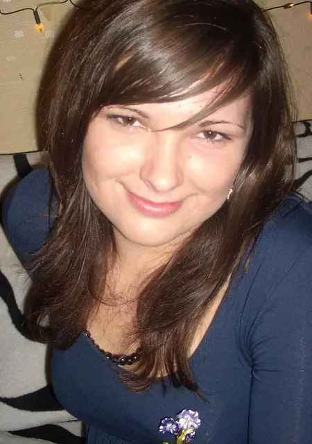 Я Ксения, 26, из Фролова, ищу знакомство для вирта