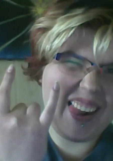 Я Роза, 20, знакомлюсь для общения в Назрани