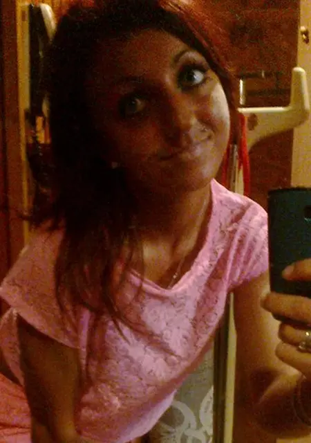 Авелина из Нового Уренгоя, ищу на сайте общение