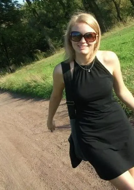 Галина из Шахт, ищу на сайте постоянные отношения