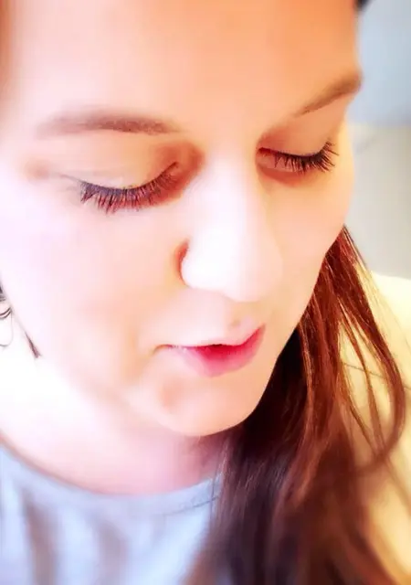 Я Анфиса, 27, из Апатитов, ищу знакомство для вирта