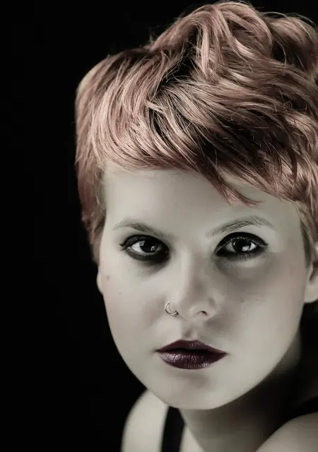 Я Алина, 26, из Тавды, ищу знакомство для постоянных отношений