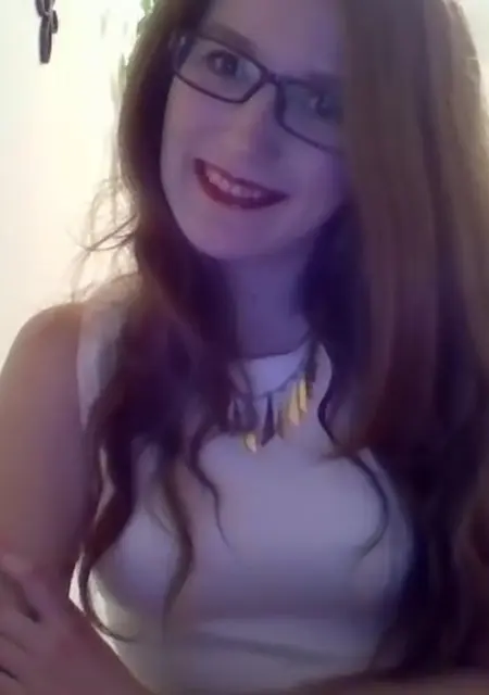 Ева из Серпухова, ищу на сайте общение