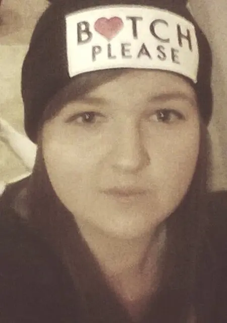 Эвелина из Шахт, мне 25, познакомлюсь для дружбы