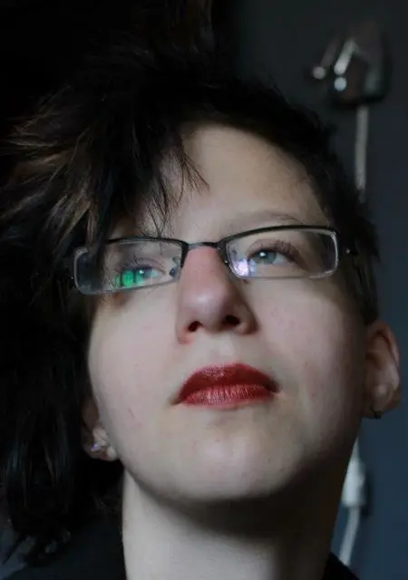 Я Милана, 18, знакомлюсь без обязательств в Сарове