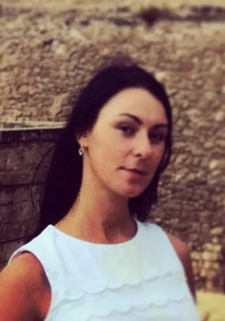 Полина из Светлограда, мне 25, познакомлюсь для дружбы