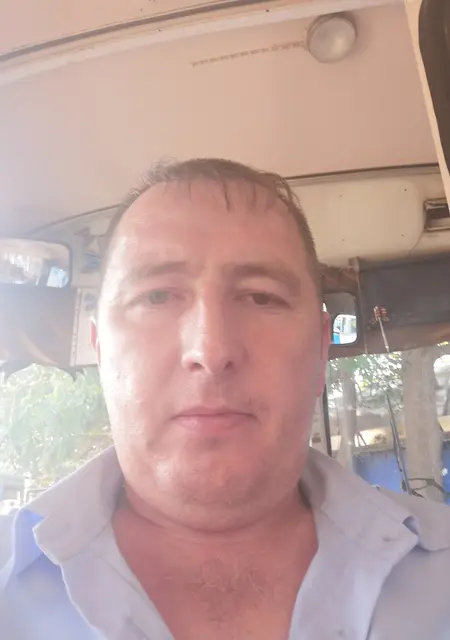 Я Равиль, 43, знакомлюсь для вирта в Ревде