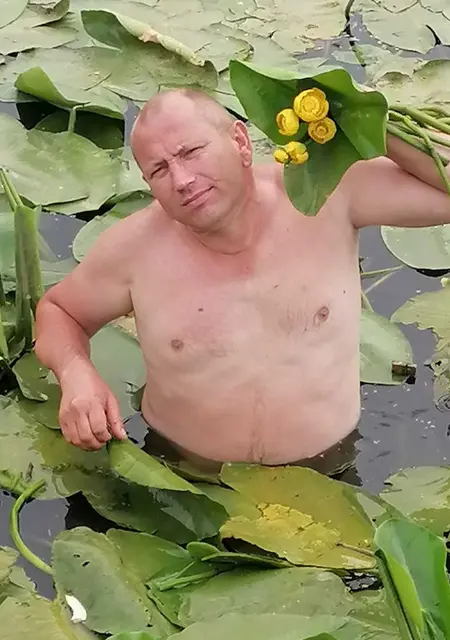 Владимир из Видного, мне 45, познакомлюсь на одну ночь