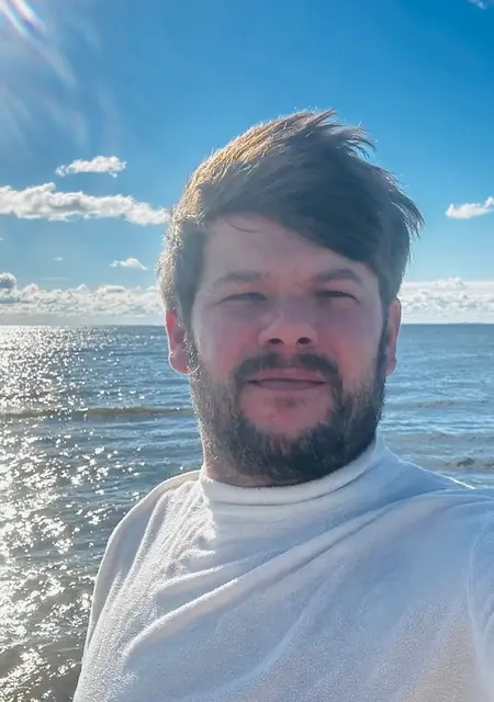 Feliks из Соснова, мне 39, познакомлюсь для приятного времяпровождения