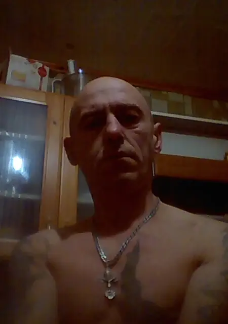 Александр из Богородска, мне 54, познакомлюсь на одну ночь