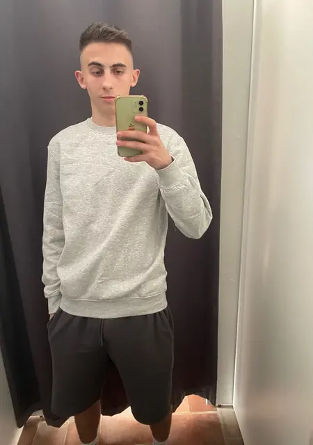 Виталий из Рыбинска, мне 21, познакомлюсь без обязательств