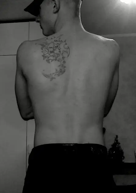 Олежка из Вязьмы, мне 38, познакомлюсь на одну ночь