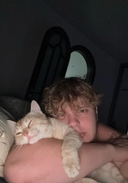 Я Никита, 19, знакомлюсь для постоянных отношений в Черногорске