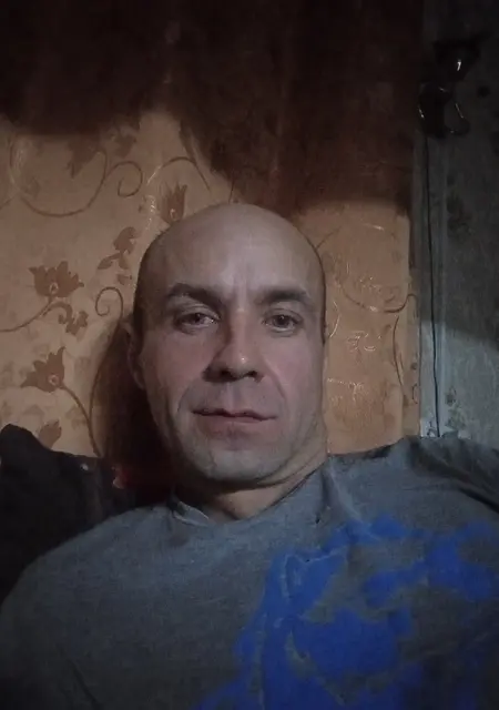 Я Вова, 39, знакомлюсь на одну ночь в Ковылкине